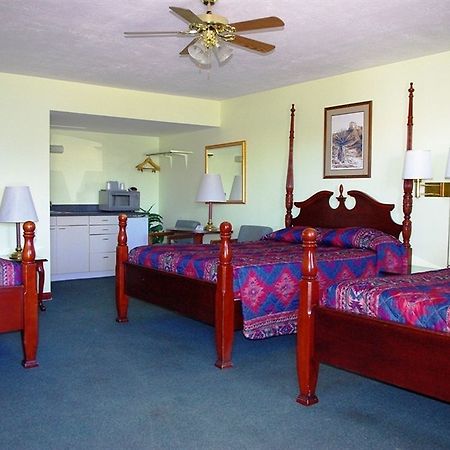 Blue Spruce Motel Lamar Chambre photo