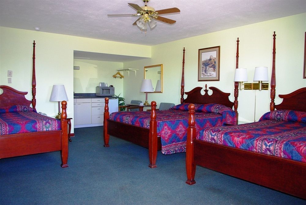 Blue Spruce Motel Lamar Chambre photo